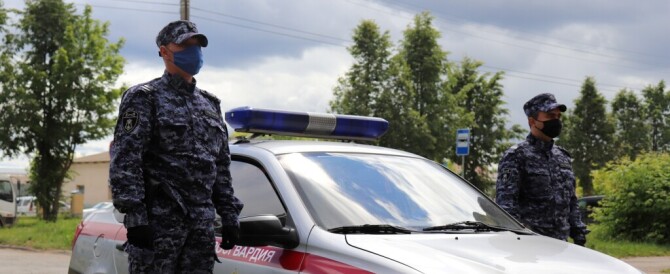 В Йошкар-Оле сотрудники Росгвардии задержали гражданина, подозреваемого в открытом хищении