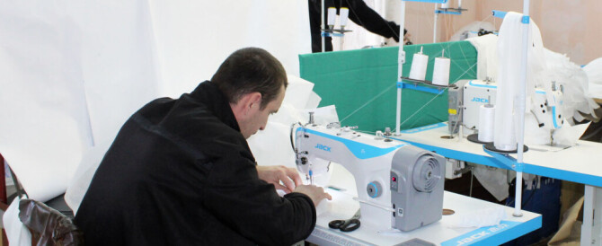 На производственном участке исправительной колонии №3 Марий Эл установили новое швейное оборудование.