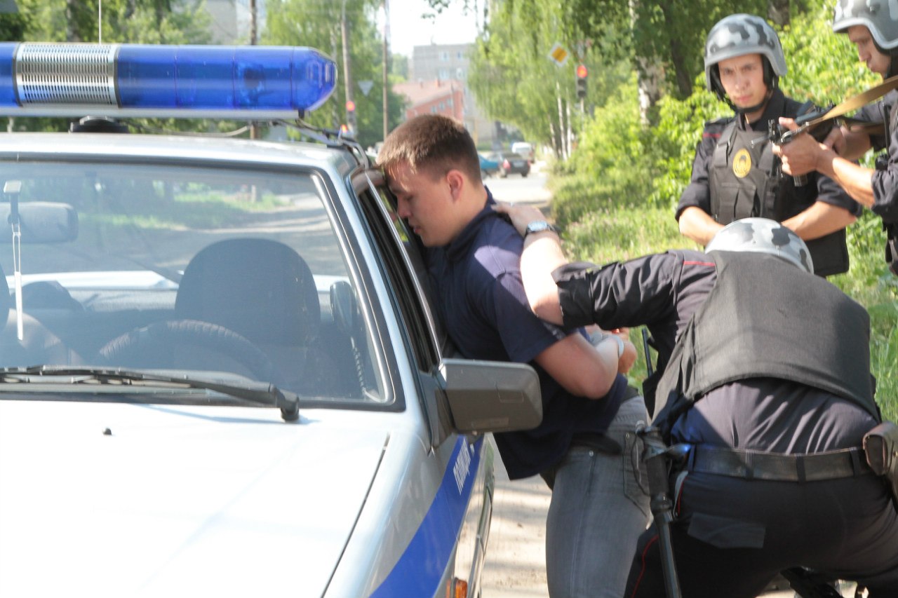 Оршанские оперативники задержали подозреваемого в краже с банковской карты